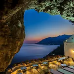 فندق مبيت وإفطار Badia Santa Maria De' Olearia (adults Only) 4*