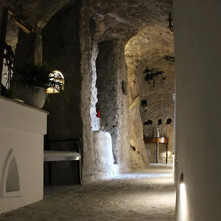 Badia Santa Maria De' Olearia (adults Only) Bed & Breakfast 5*
