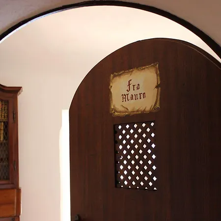 Badia Santa Maria De' Olearia (adults Only) Frühstückspension